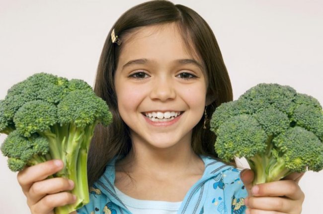 6 Awesome Vegetables To Keep Your Teeth Healthy