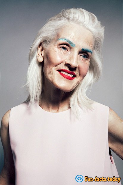 Fashion Age:  70-years-old Model of L`Officel