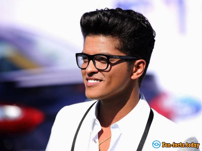 Awesome Facts About Bruno Mars