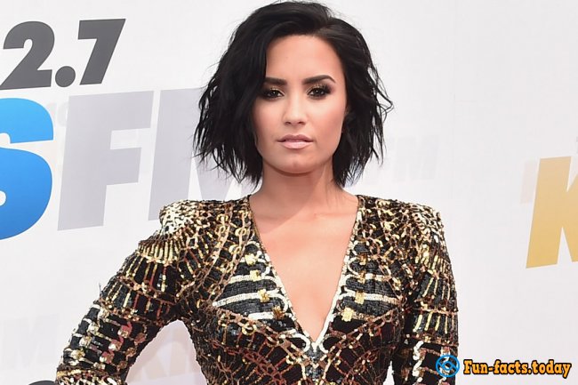 Awesome Facts About Demi Lovato