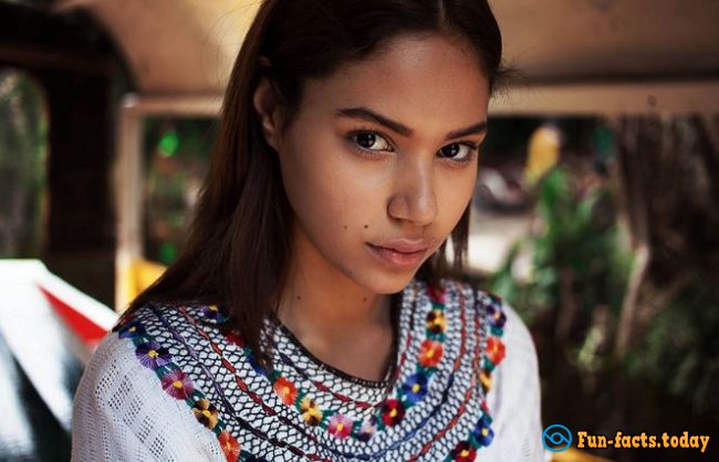 Beauty Knows No Boundaries: Awesome Photo Project Beauty Girls From All Over the World