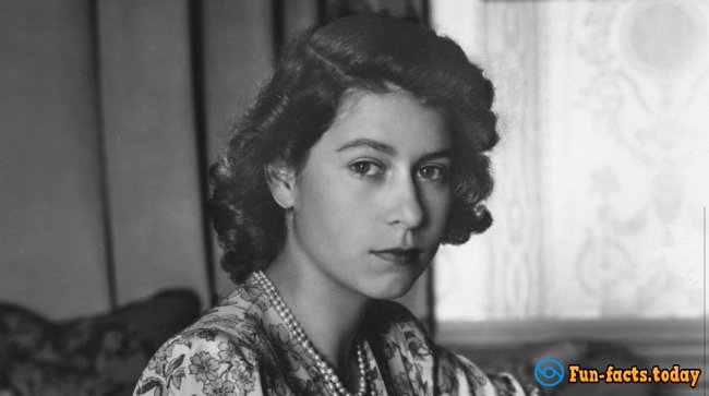 Being Queen: Rare shots that will tell you all about Her Majesty Elizabeth II
