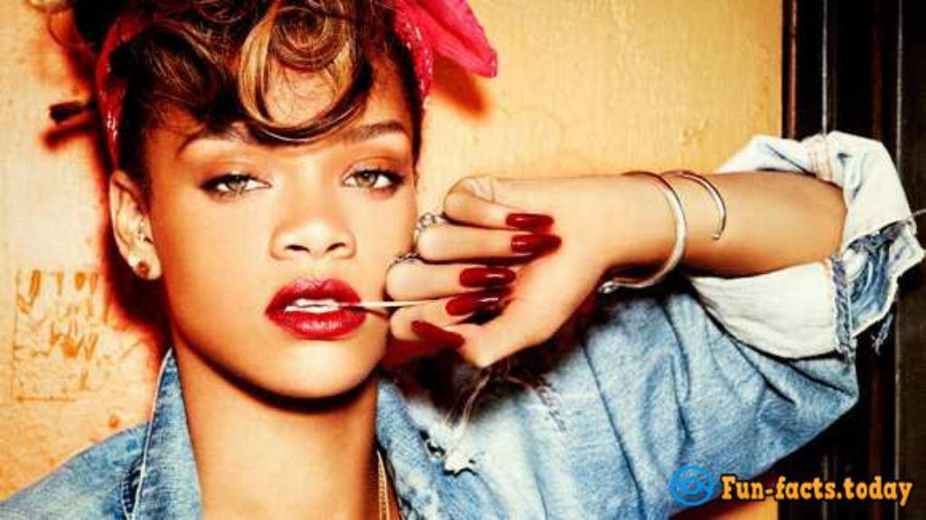 25 Facts About Robyn Rihanna